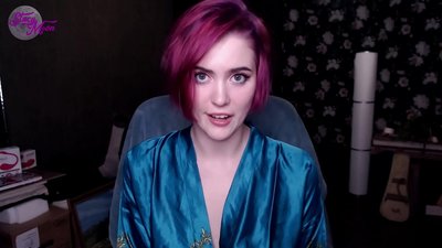 Instrução sobre masturbação de uma rapariga russa em inglês