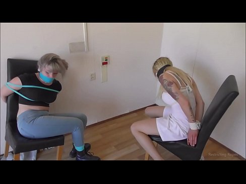❤️ Viciado / amarrado e amordaçado / donzela em apuros ❤ Porno real vídeo em nós pt.com-porn-mz.ru ❤